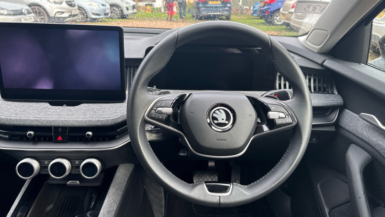 Skoda Superb 2.0 TDI SE Technology 5dr DSG Diesel Estate